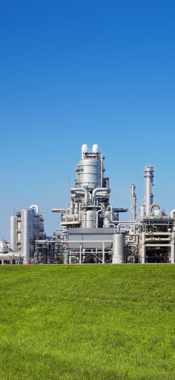 Großtechnische Anlage: Kritische Infrastruktur für Sicherheit und effiziente Überwachung mit AP Sensing faseroptischer Sensorik Großtechnische Anlage: Kritische Infrastruktur für Sicherheit und effiziente Überwachung mit AP Sensing faseroptischer Sensorik