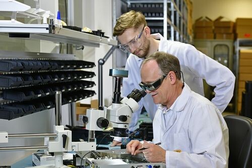 AP Sensing engineers perform quality control and assembly of fiber optic sensing systems AP Sensing engineers perform quality control and assembly of fiber optic sensing systems