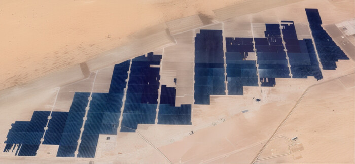 AP Sensing's fiber optic monitoring protects large solar farm assets in harsh desert conditions AP Sensing's fiber optic monitoring protects large solar farm assets in harsh desert conditions